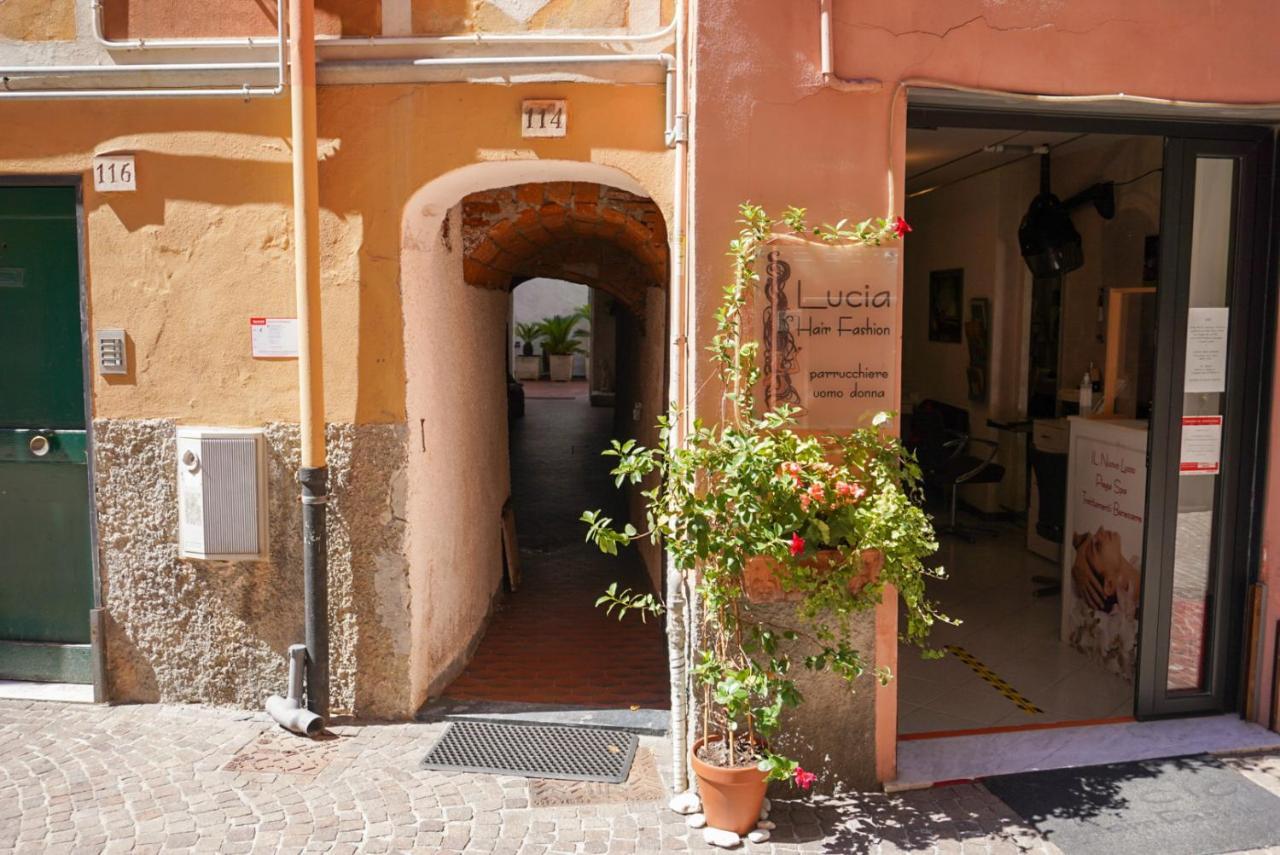 Monolocale A 50 Metri Dal Mare Apartman Celle Ligure Kültér fotó